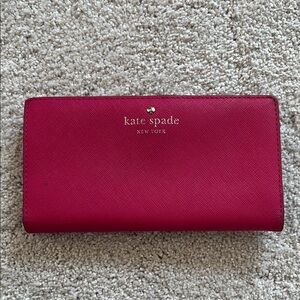 SOLD‼️ Kate Spade Pink Wallet